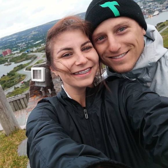 Meet your Posher, Jessica - Picture 1 of 1